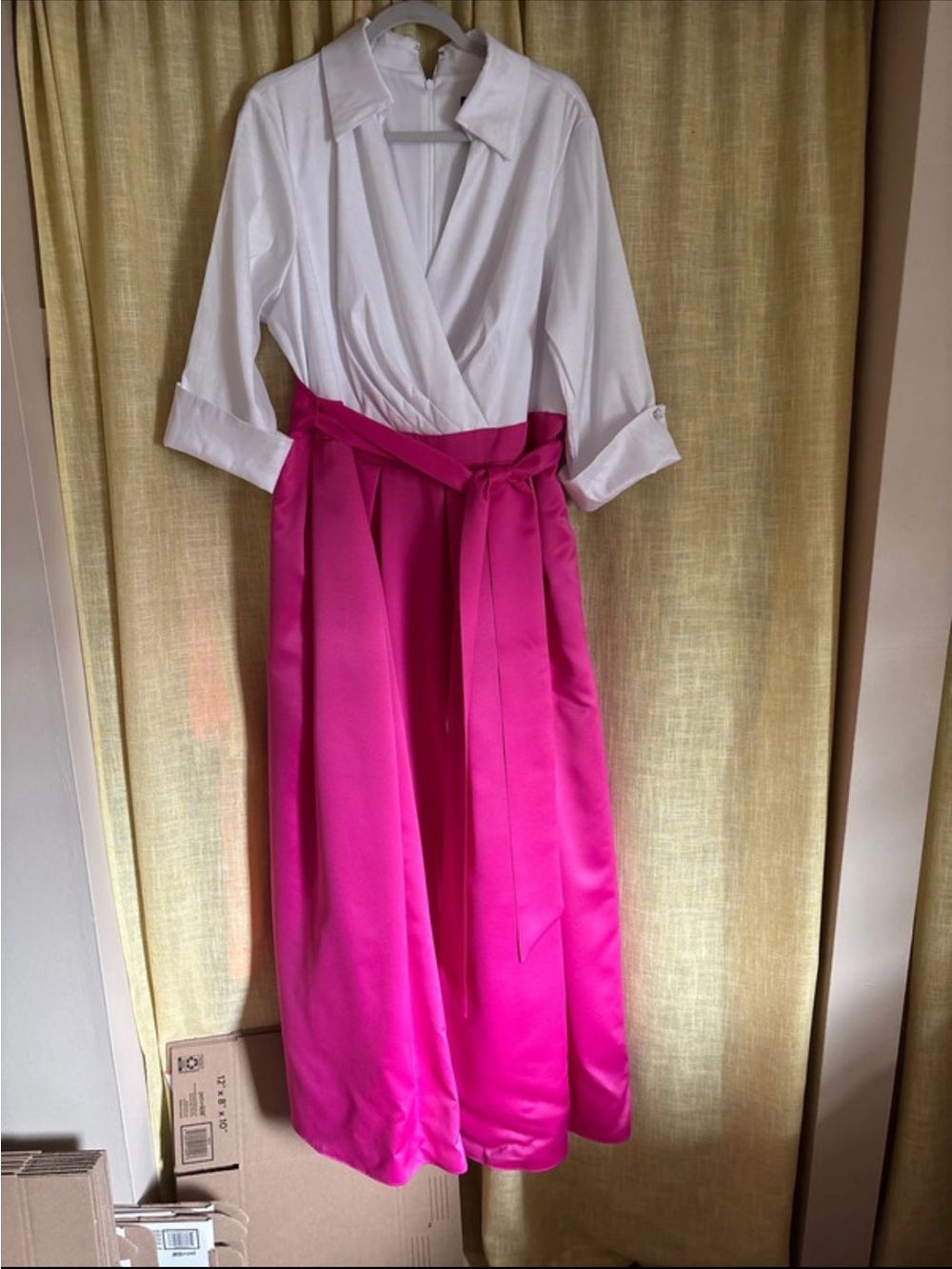 Jessica Howard Hot Pink gown